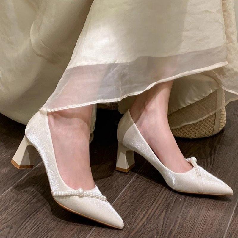 Mens Fashion Dress Shoes - Elegante, perlenverzierte Pumps mit spitzer Zehenpartie